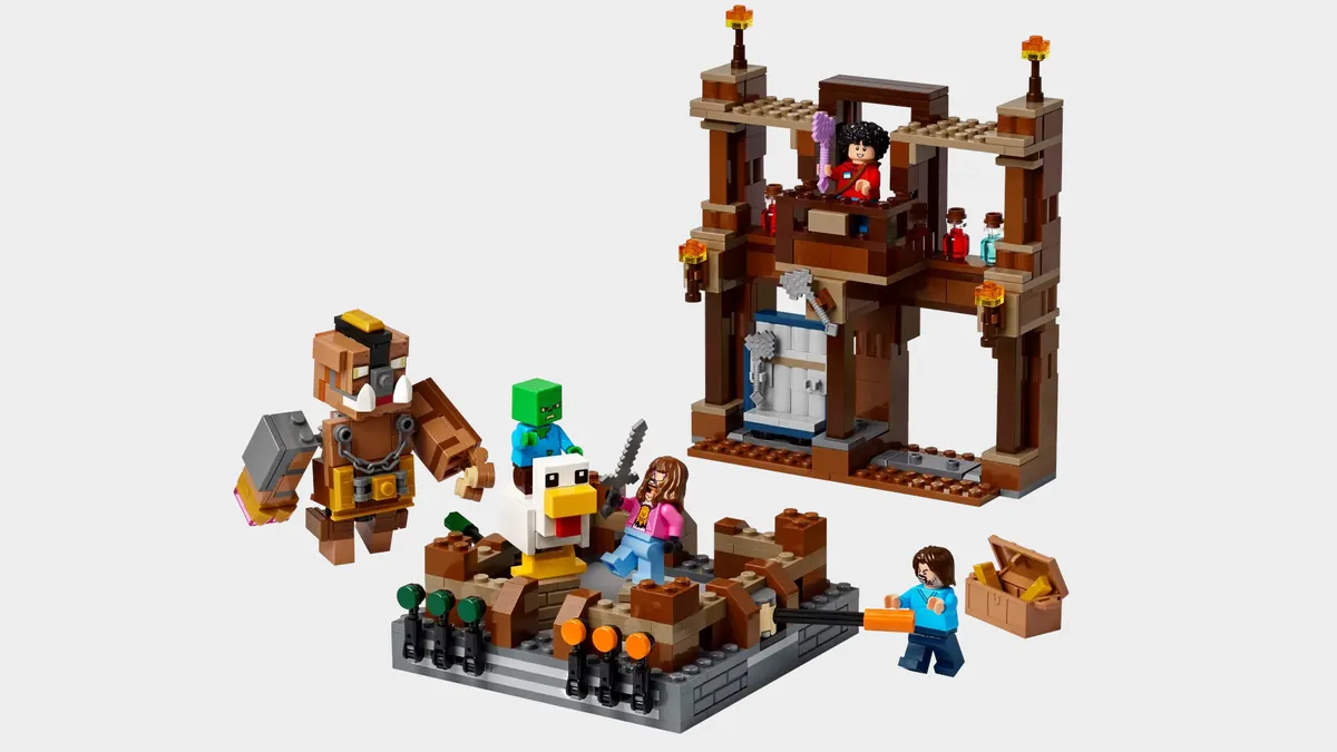 Lego Woodland Mansion Fighting Ring Set